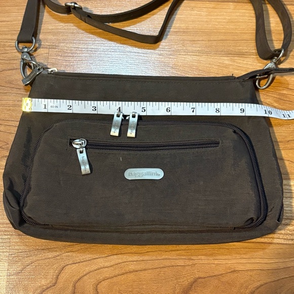 Baggallini Original Everyday Crossbody Bag Brown - Picture 5 of 7